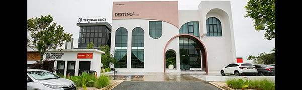 Destino Signature Studio